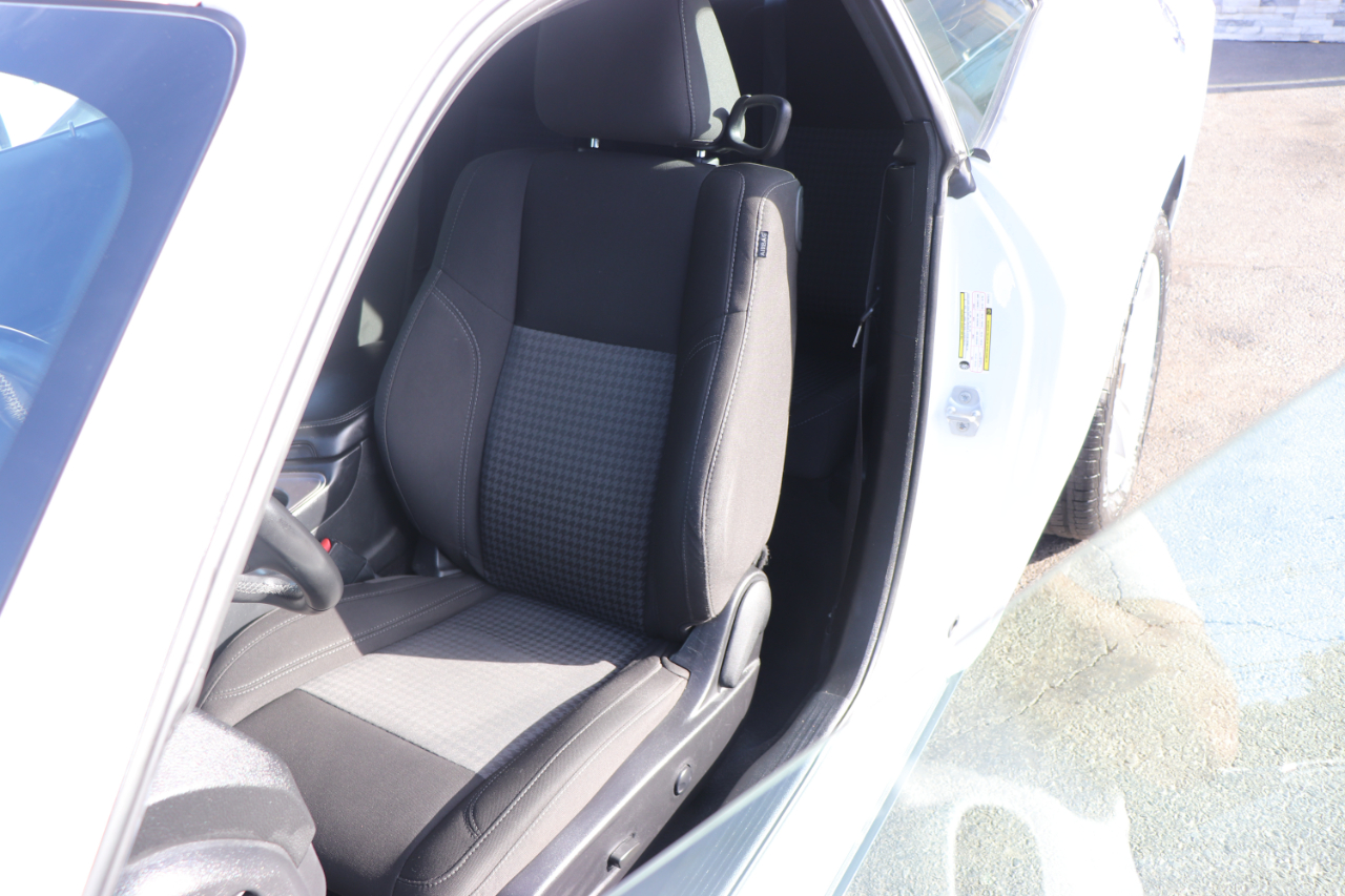 2023 Dodge Challenger SXT photo 11