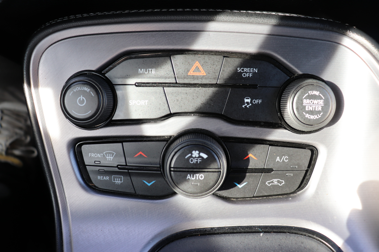 2023 Dodge Challenger SXT photo 23