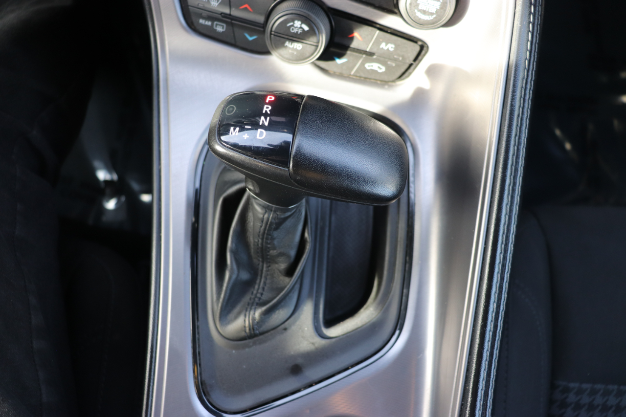 2023 Dodge Challenger SXT photo 24