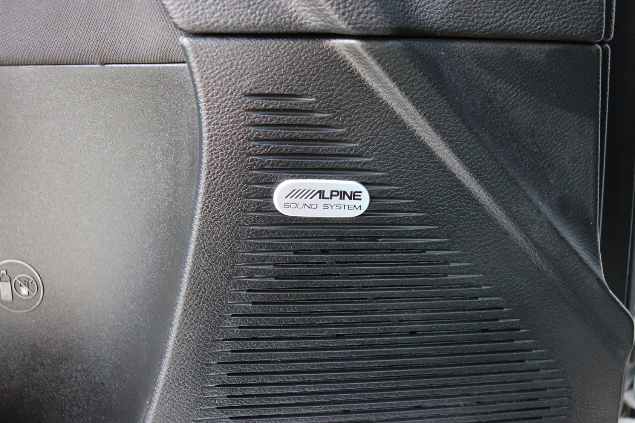 2023 Dodge Challenger SXT photo 30