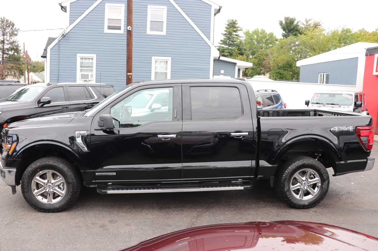 2024 Ford F-150 XLT photo 2