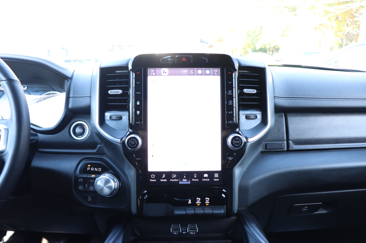 RAM 1500 Laramie 4x4 Crew Cab 5'7" Box 2025 RAM 1500 Laramie 4x4 Crew Cab 5'7" Box 2025