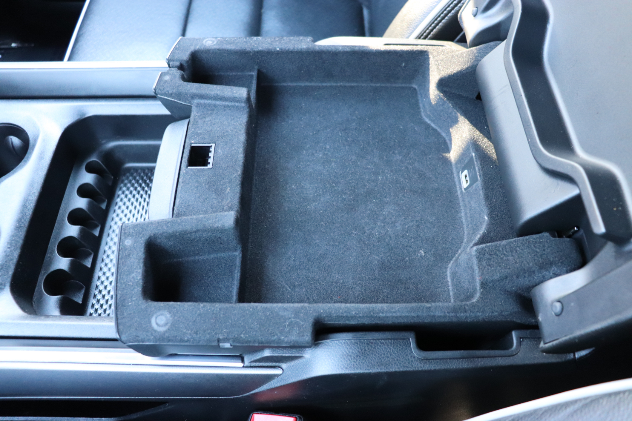 RAM 1500 Laramie 4x4 Crew Cab 5'7" Box 2025 RAM 1500 Laramie 4x4 Crew Cab 5'7" Box 2025