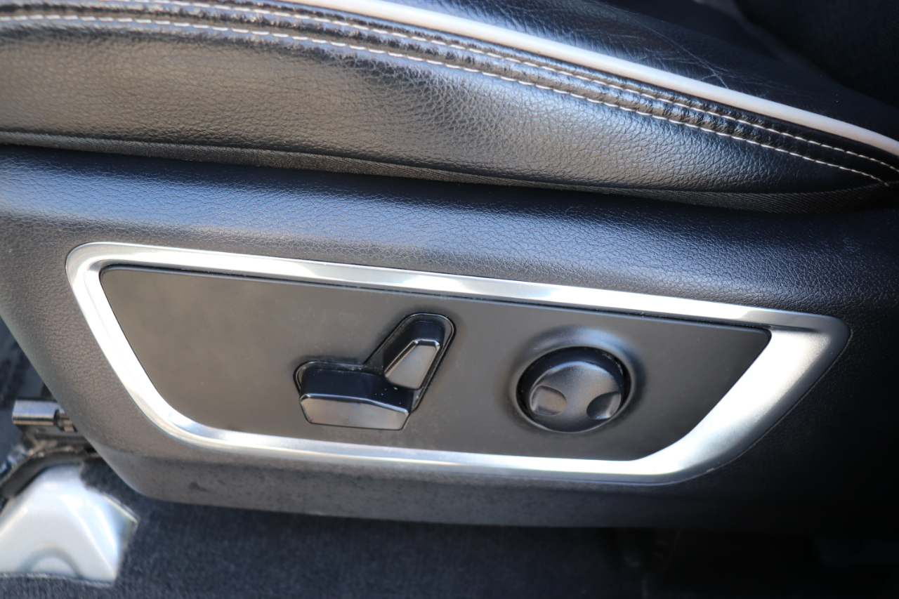 RAM 1500 Laramie 4x4 Crew Cab 5'7" Box 2025 RAM 1500 Laramie 4x4 Crew Cab 5'7" Box 2025