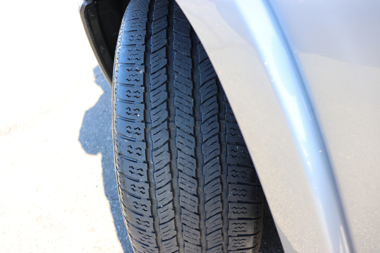 RAM 1500 Laramie 4x4 Crew Cab 5'7" Box 2025 RAM 1500 Laramie 4x4 Crew Cab 5'7" Box 2025