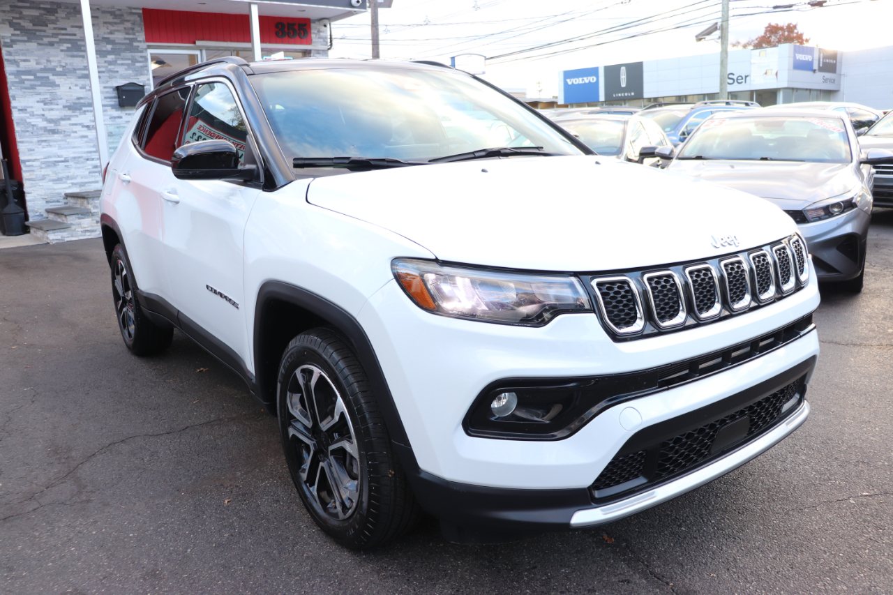 Jeep Compass Limited 4x4 2023 Jeep Compass Limited 4x4 2023