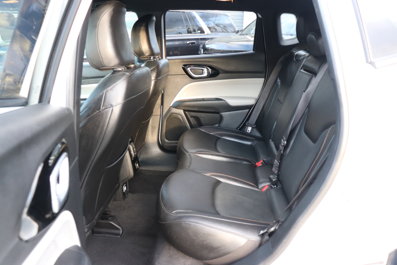 Jeep Compass Limited 4x4 2023 Jeep Compass Limited 4x4 2023