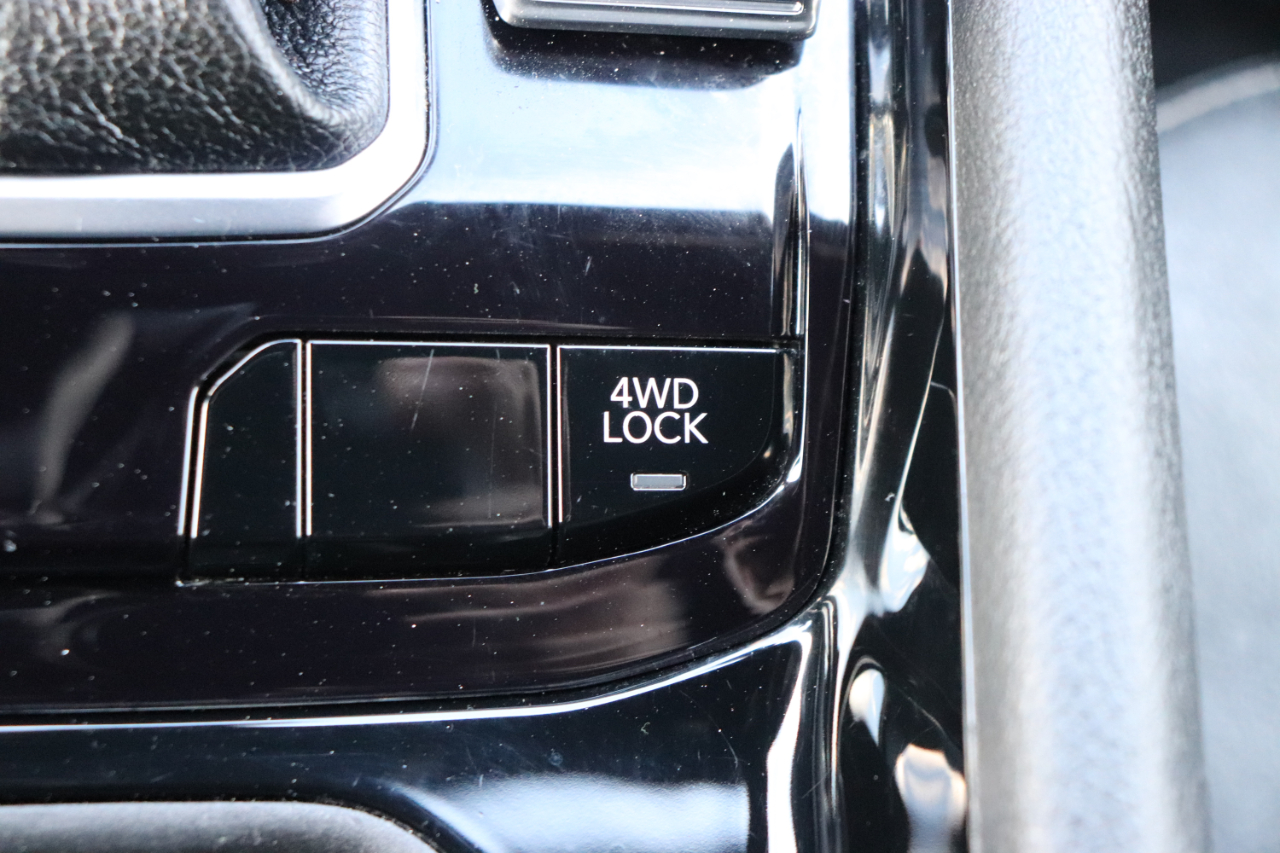 Jeep Compass Limited 4x4 2023 Jeep Compass Limited 4x4 2023