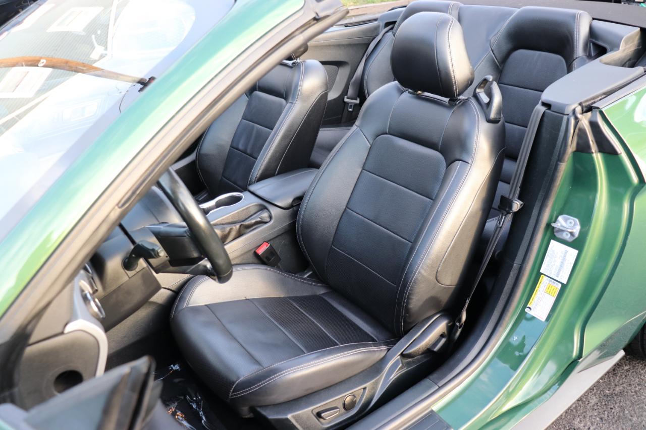 Ford Mustang EcoBoost Convertible 2023