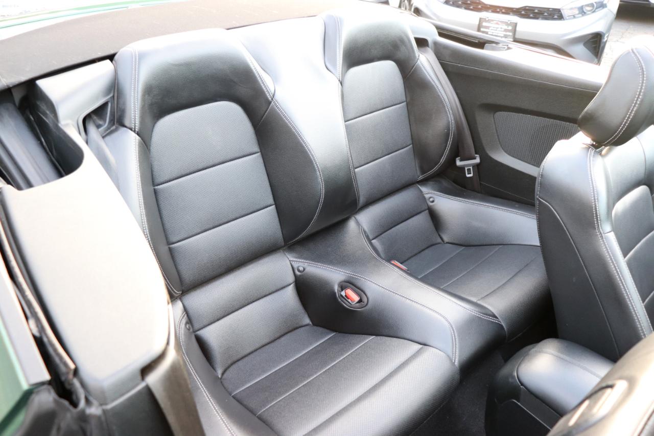 Ford Mustang EcoBoost Convertible 2023