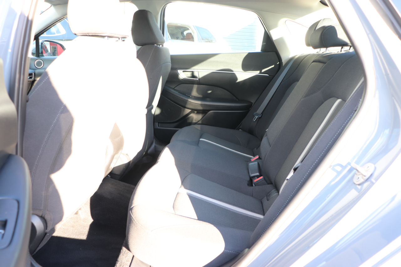 Hyundai Sonata SEL 2.5L FWD 2024 Hyundai Sonata SEL 2.5L FWD 2024