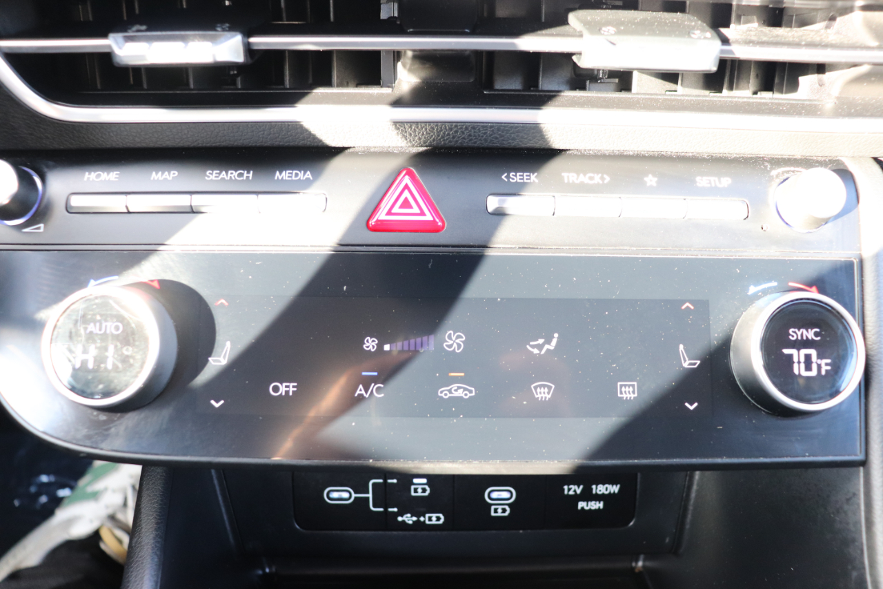 Hyundai Sonata SEL 2.5L FWD 2024 Hyundai Sonata SEL 2.5L FWD 2024