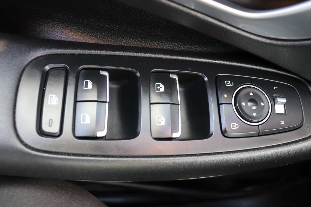 Hyundai Sonata SEL 2.5L FWD 2024 Hyundai Sonata SEL 2.5L FWD 2024