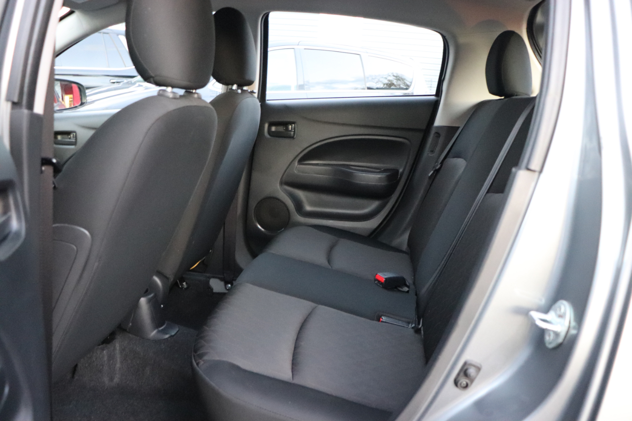 Mitsubishi Mirage ES CVT 2022 Mitsubishi Mirage ES CVT 2022