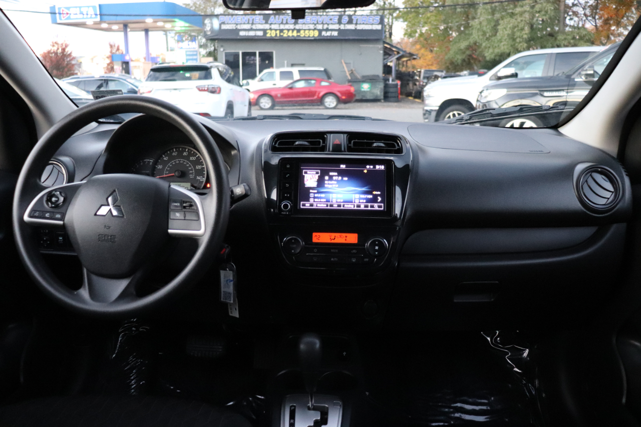 Mitsubishi Mirage ES CVT 2022 Mitsubishi Mirage ES CVT 2022