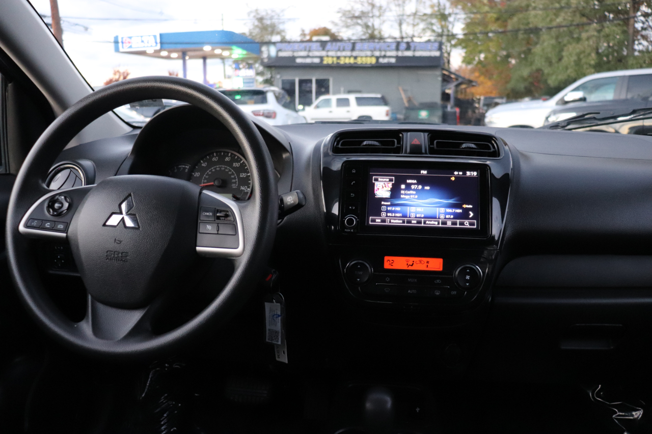 Mitsubishi Mirage ES CVT 2022 Mitsubishi Mirage ES CVT 2022