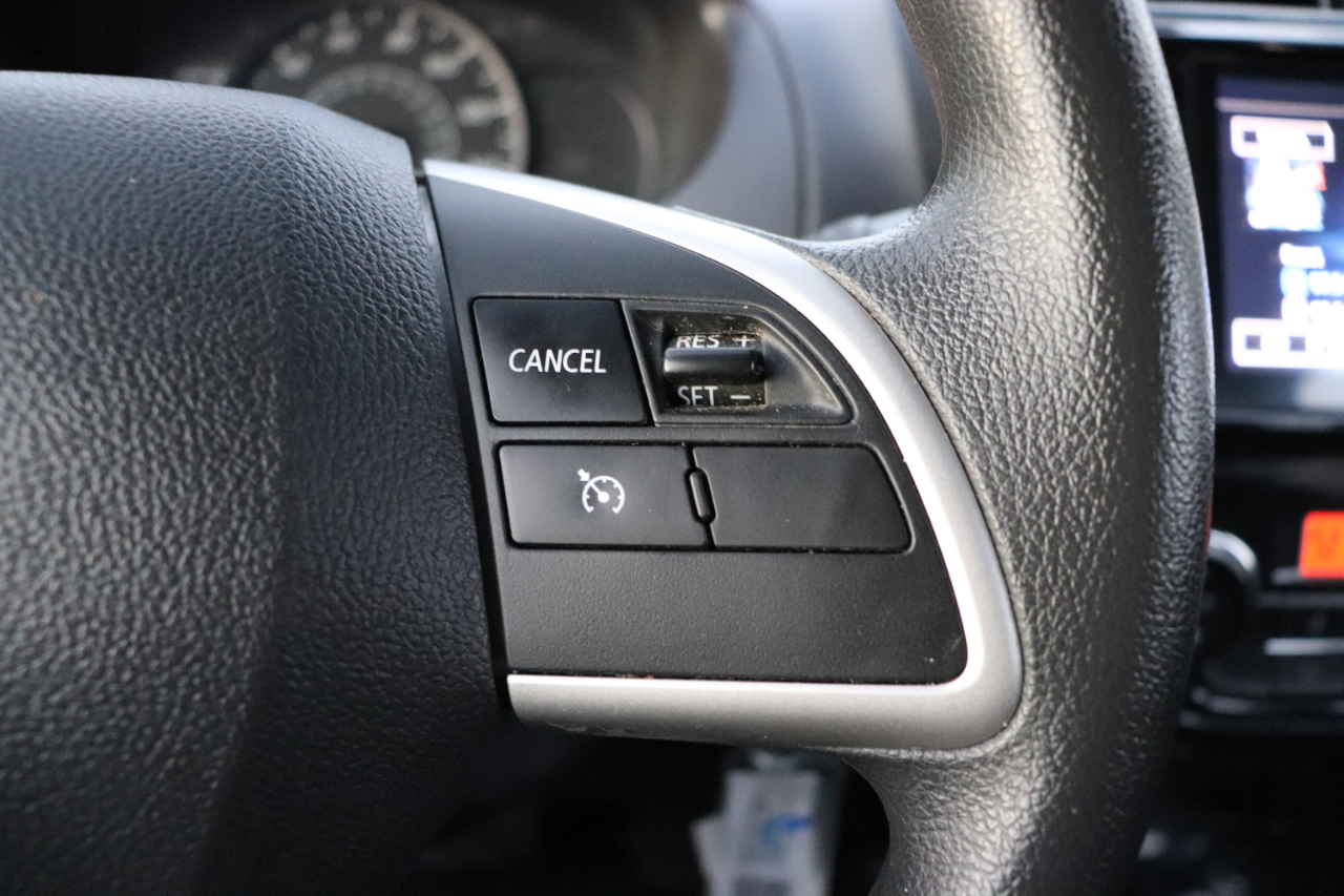 Mitsubishi Mirage ES CVT 2022 Mitsubishi Mirage ES CVT 2022