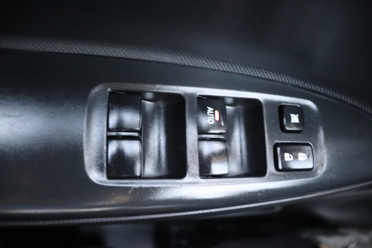 Mitsubishi Mirage ES CVT 2022 Mitsubishi Mirage ES CVT 2022