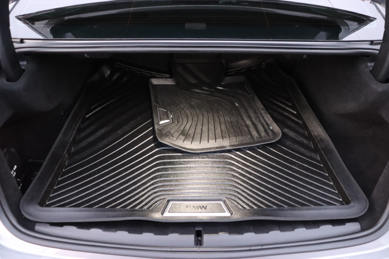 BMW 3 Series 330e xDrive Plug-In Hybrid 2023