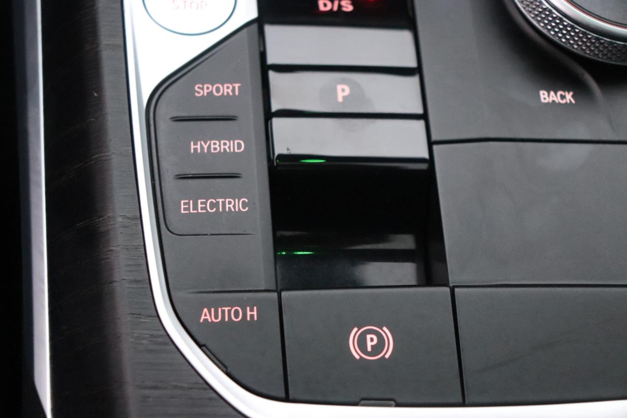 BMW 3 Series 330e xDrive Plug-In Hybrid 2023