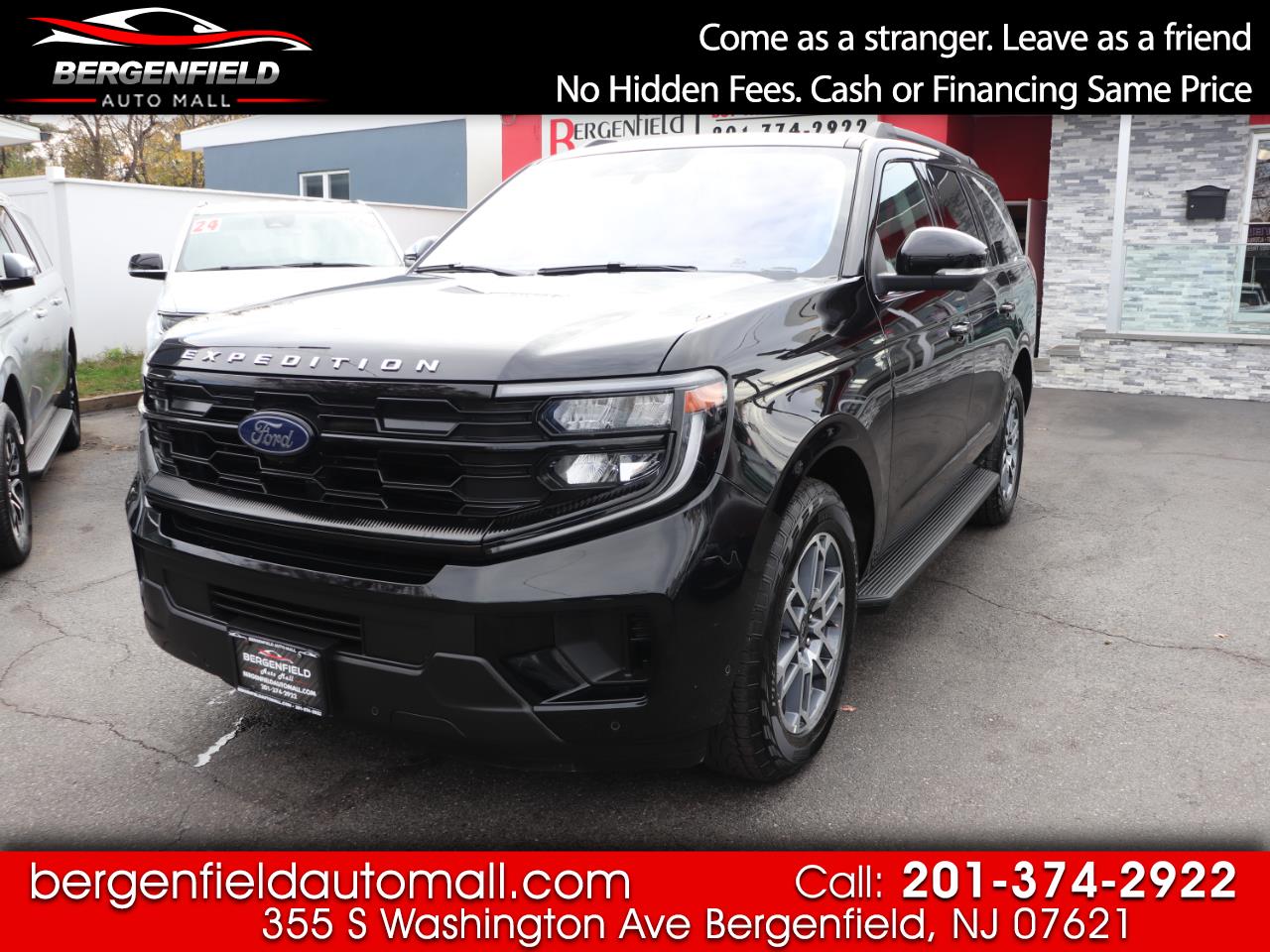 2025 Ford Expedition Active 4x4