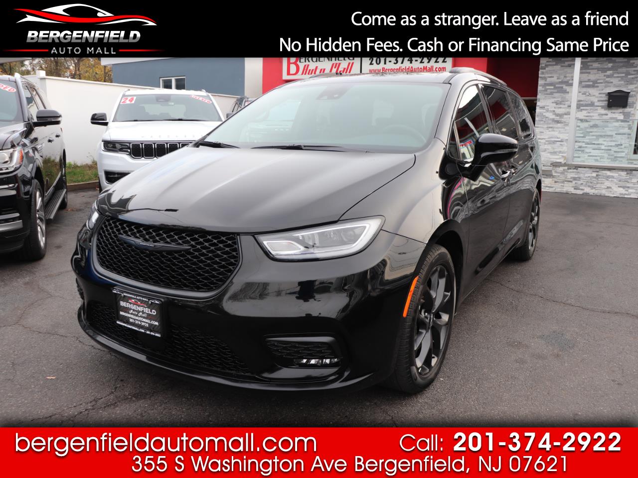 2025 Chrysler Pacifica Limited FWD