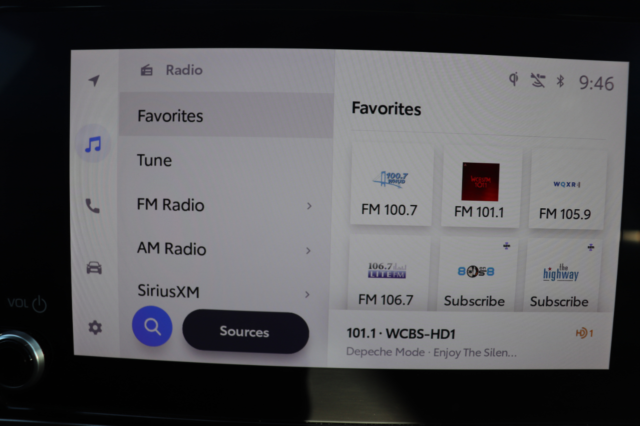 Toyota Camry SE Hyb 4D Sedan FWD 2025