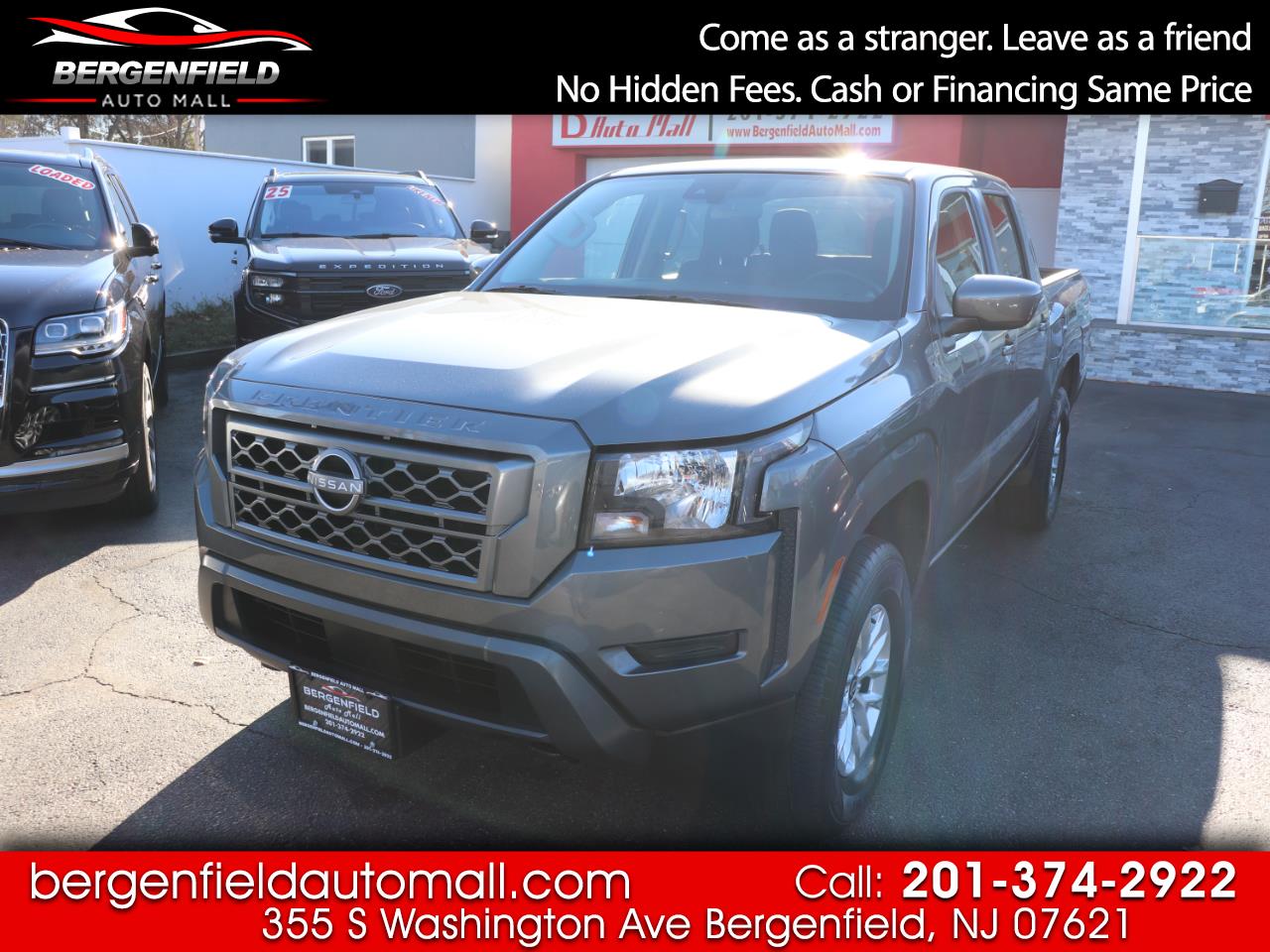 2024 Nissan Frontier Crew Cab 4x4 SV