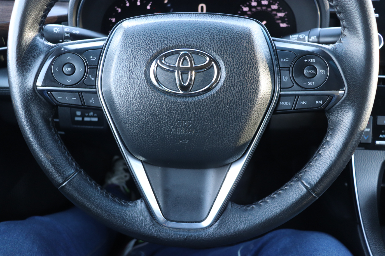 Toyota Avalon XLE FWD (Natl) 2022