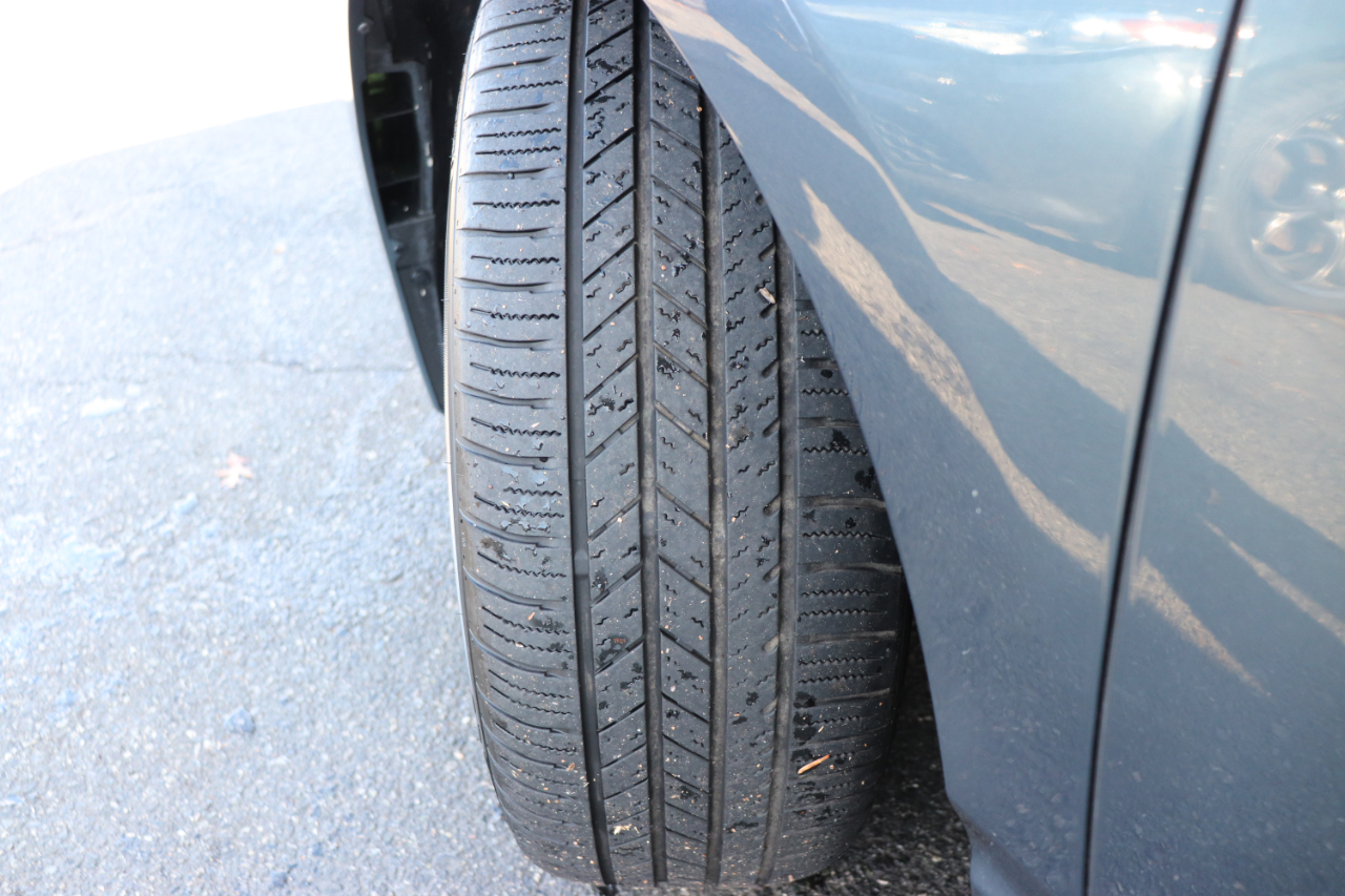 Toyota Avalon XLE FWD (Natl) 2022