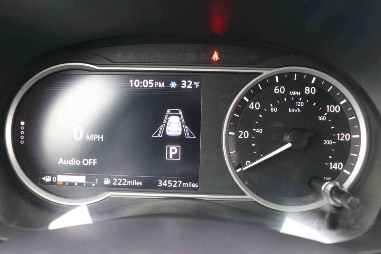 Nissan Versa SV CVT 2024