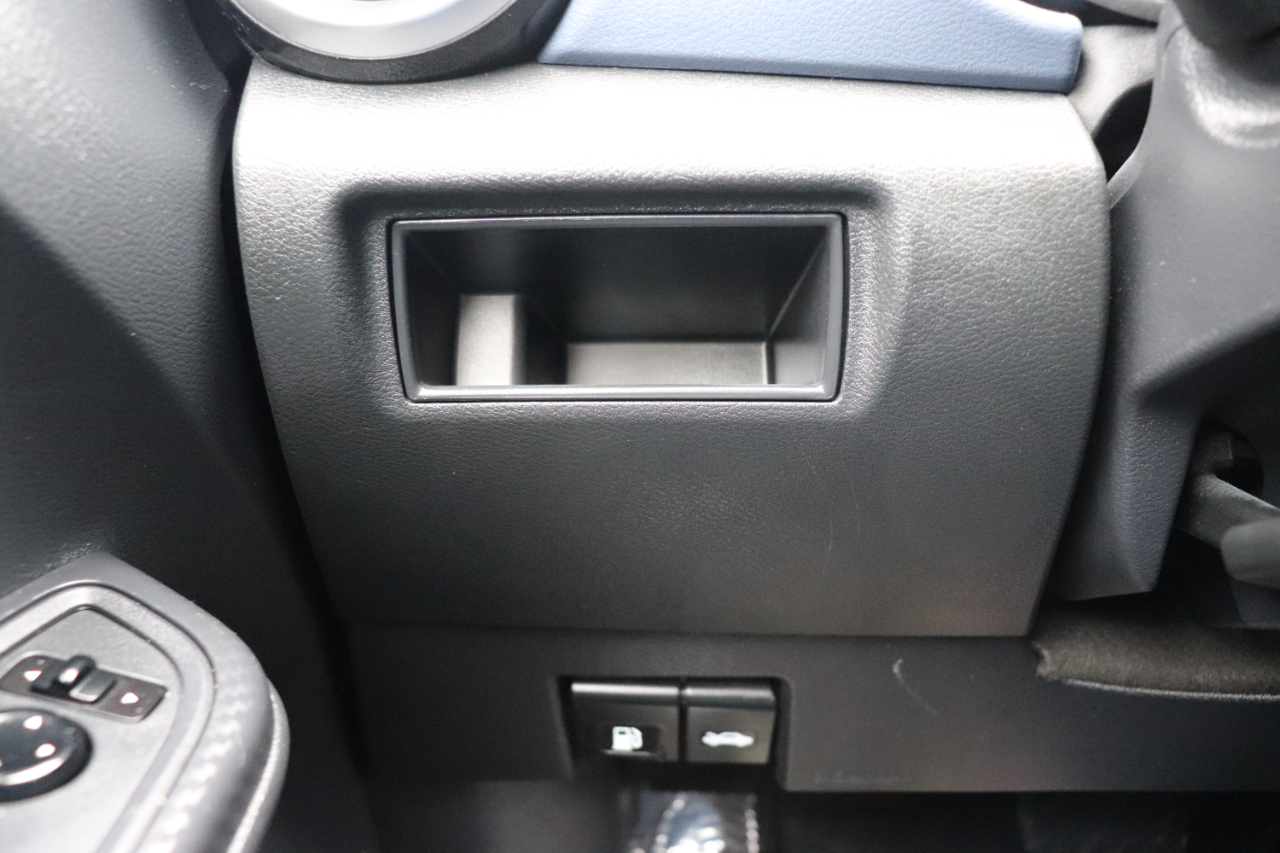 Nissan Versa SV CVT 2024