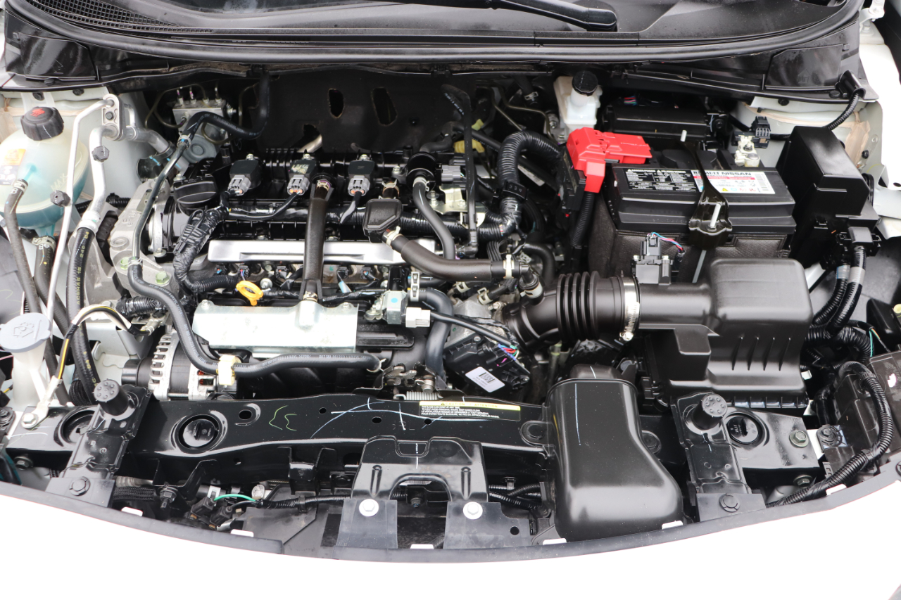 Nissan Versa SV CVT 2024