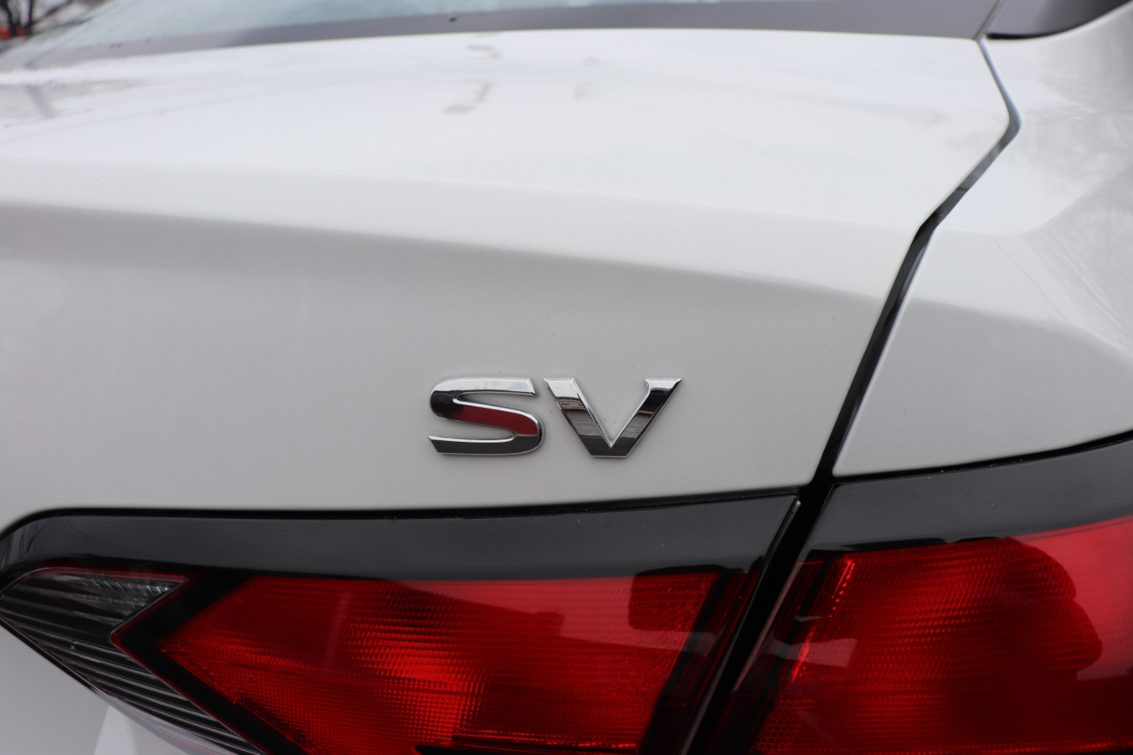 Nissan Versa SV CVT 2024