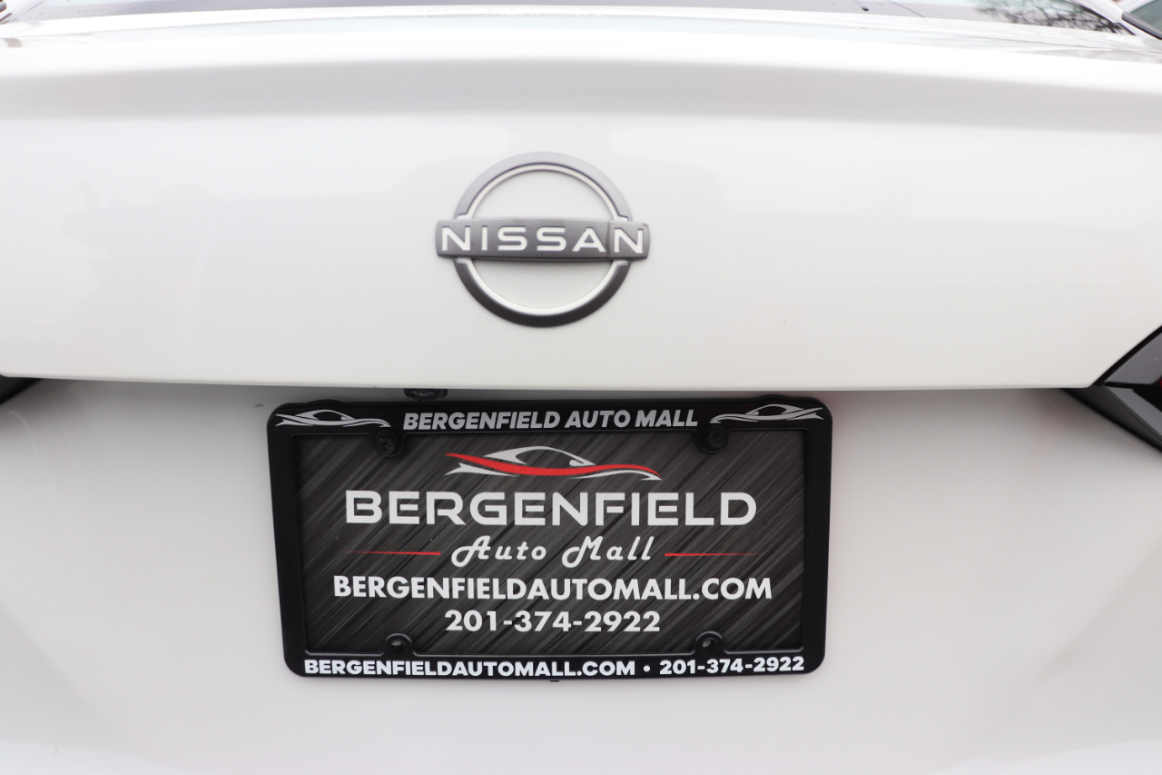 Nissan Versa SV CVT 2024