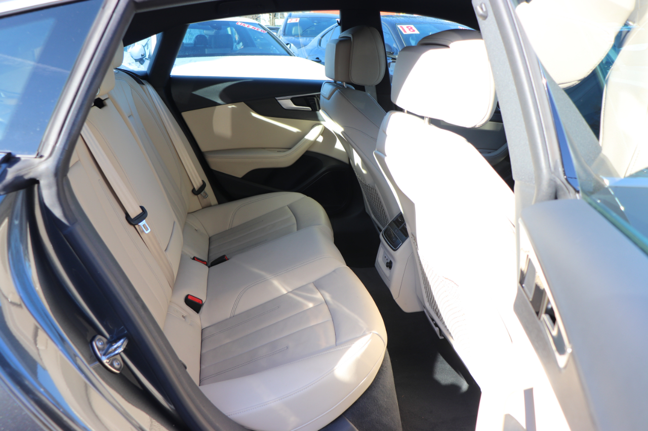 Audi A5 Sportback S line Premium Plus 45 TFSI quattro 2024