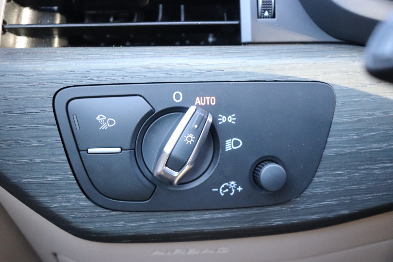 Audi A5 Sportback S line Premium Plus 45 TFSI quattro 2024