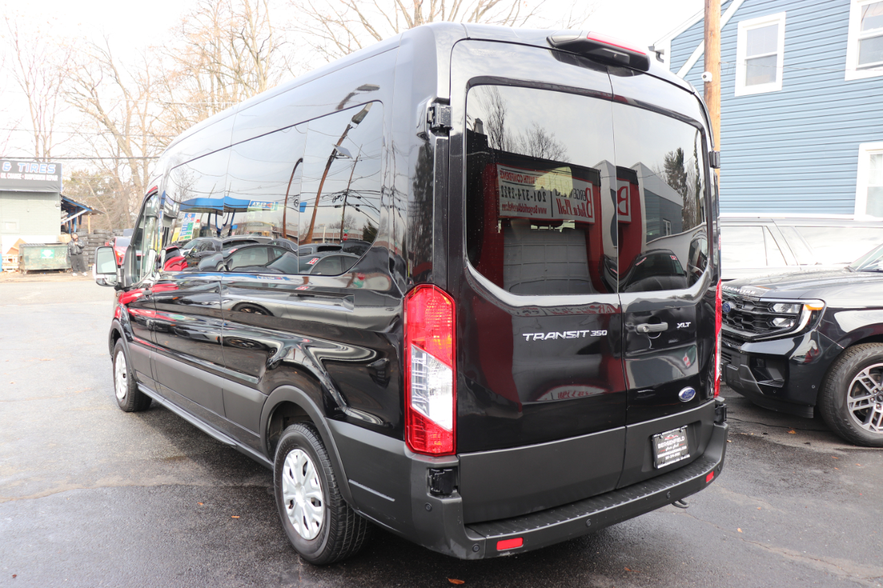 2023 Ford Transit Passenger XLT photo 2