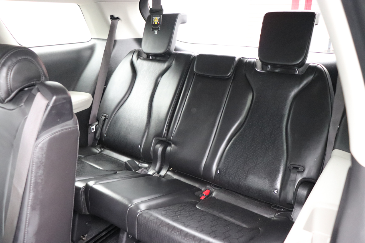 Kia Carnival LX FWD w/Seat Pkg 2024