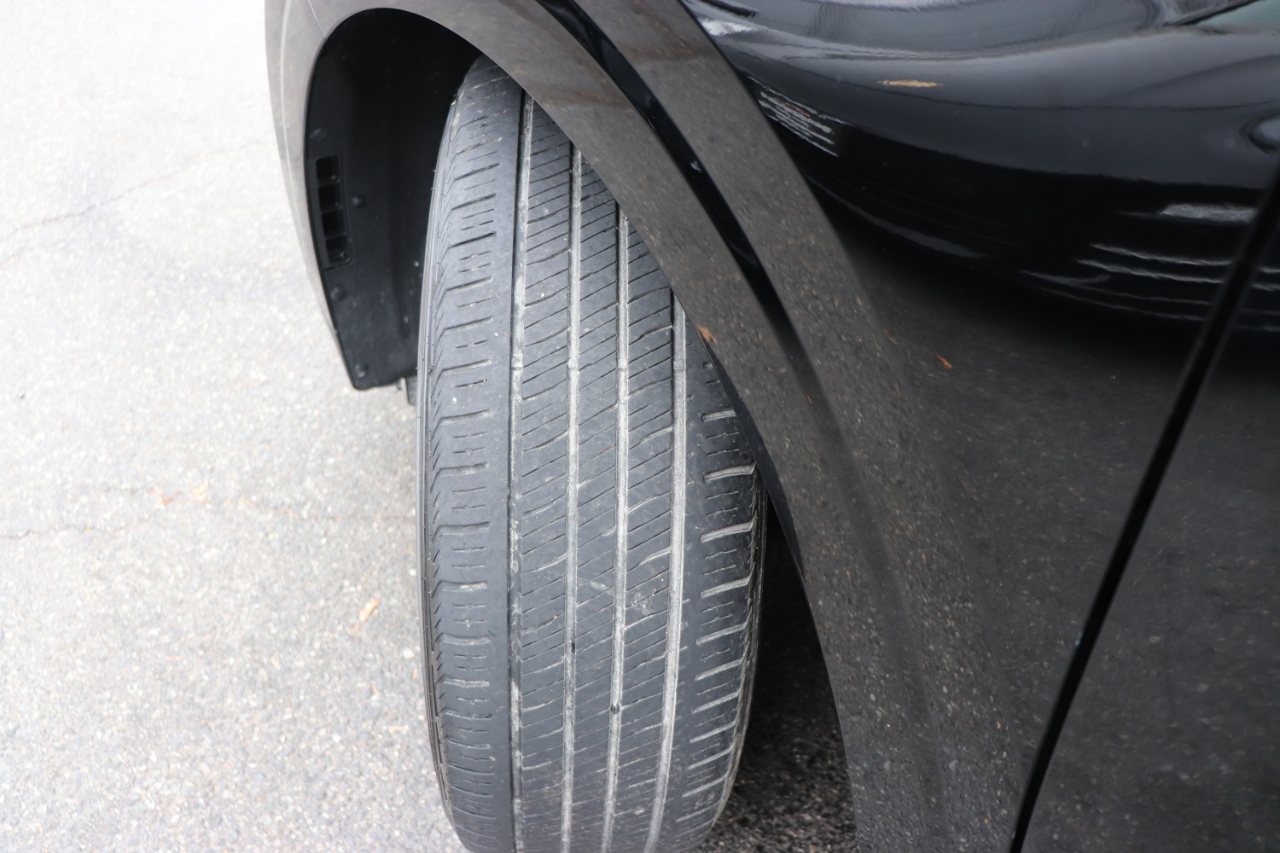 Kia Carnival LX FWD w/Seat Pkg 2024