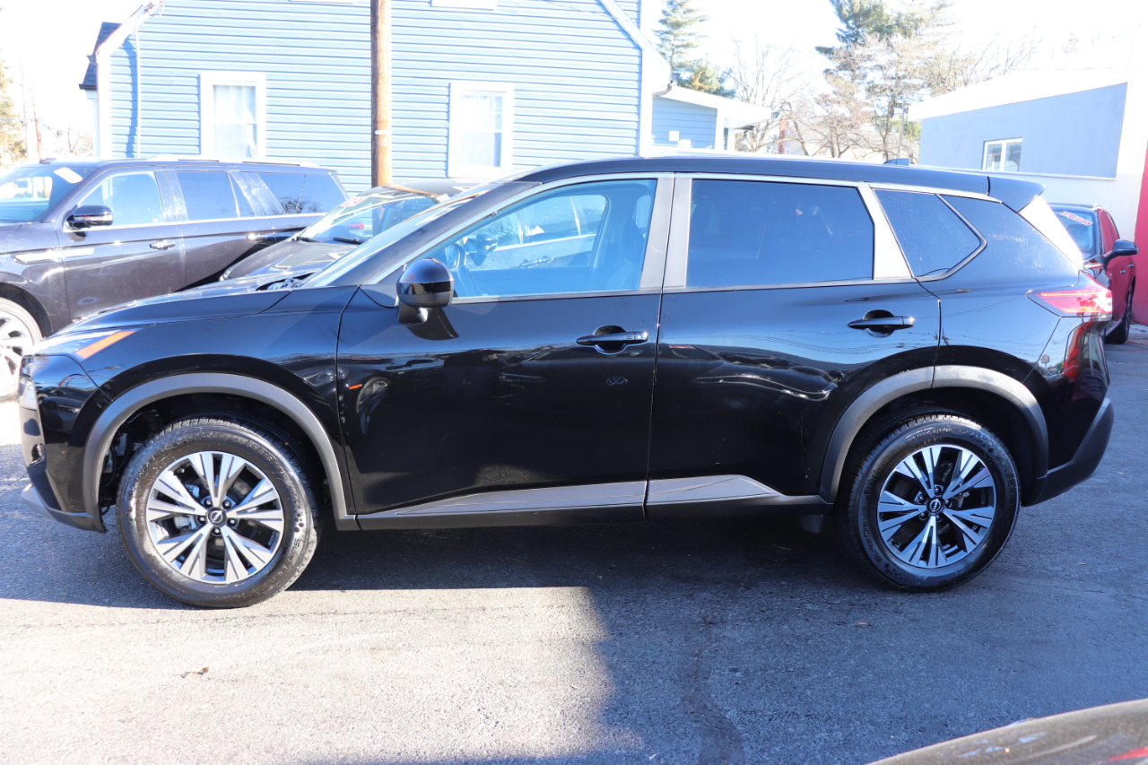 Nissan Rogue FWD SV 2023