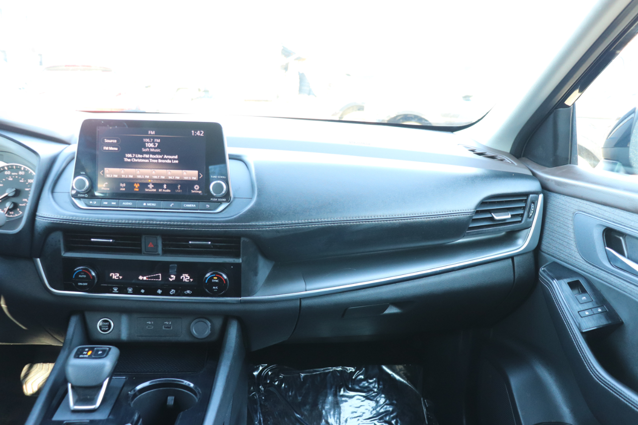 Nissan Rogue FWD SV 2023