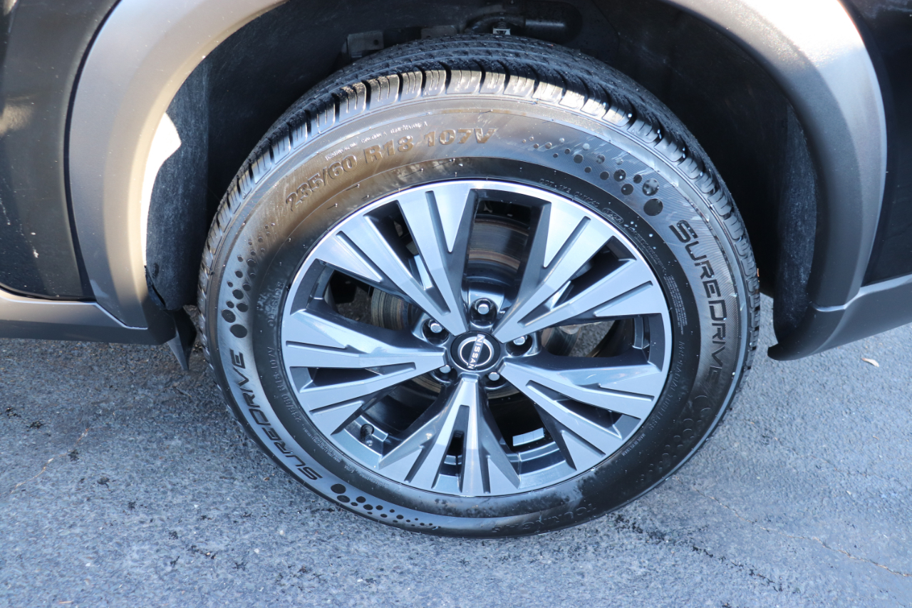 Nissan Rogue FWD SV 2023