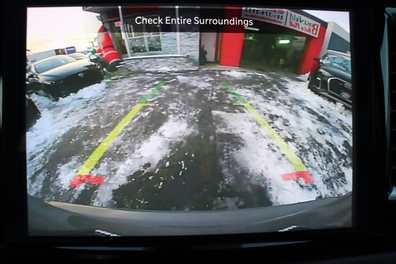 Chrysler Pacifica Select FWD 2025