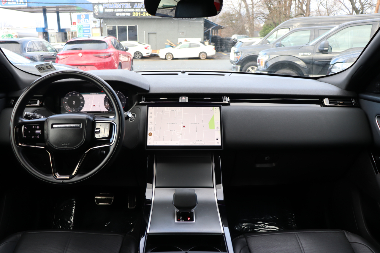Land Rover Range Rover Velar P250 Dynamic SE 2025