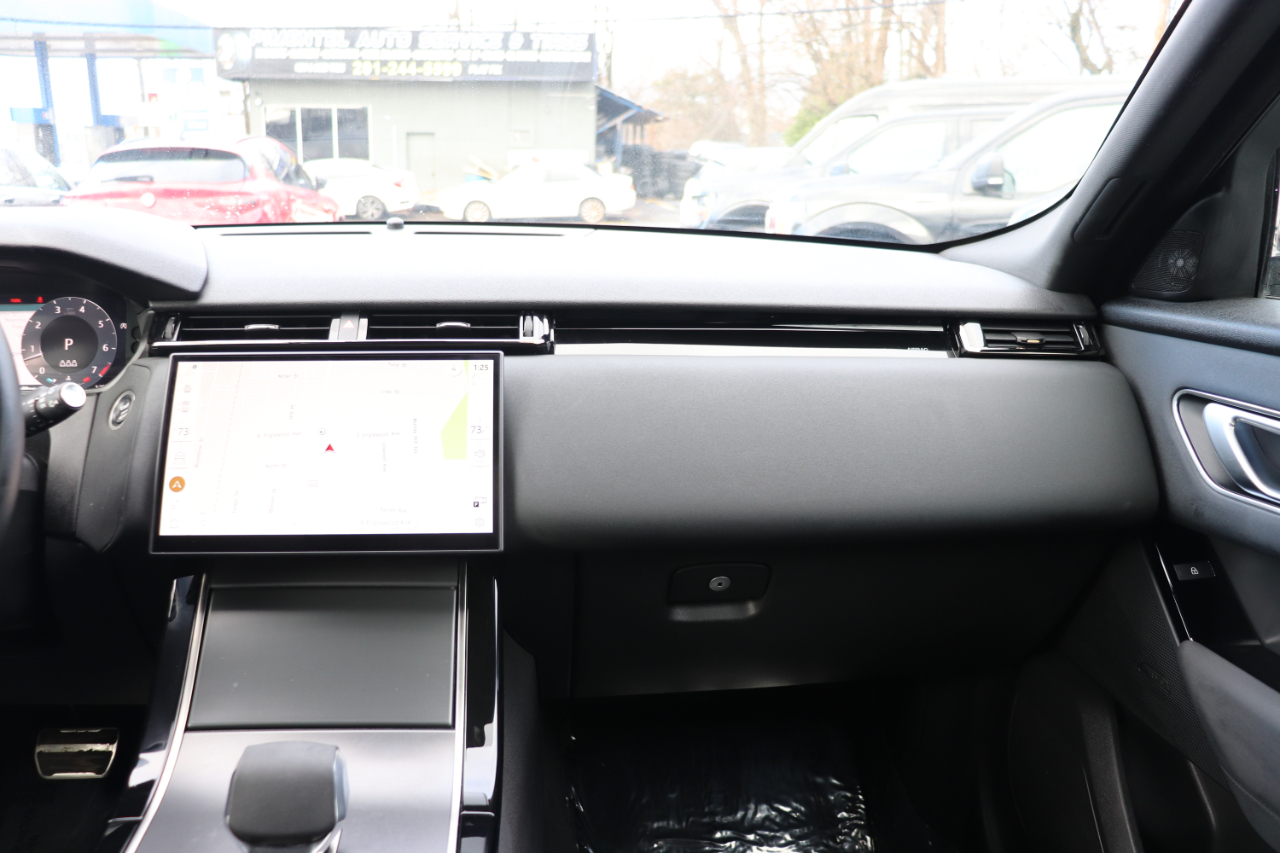 Land Rover Range Rover Velar P250 Dynamic SE 2025