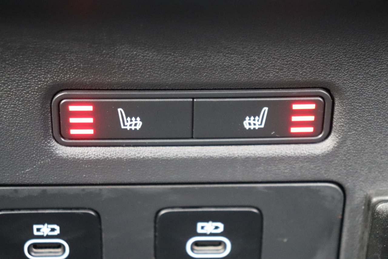 Land Rover Range Rover Velar P250 Dynamic SE 2025