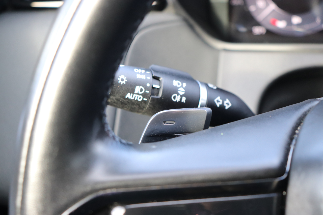 Land Rover Range Rover Velar P250 Dynamic SE 2025