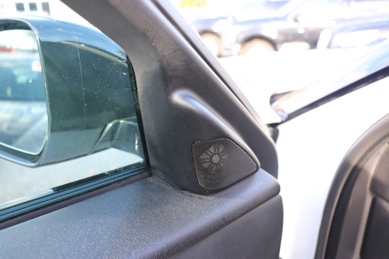 Land Rover Range Rover Velar P250 Dynamic SE 2025