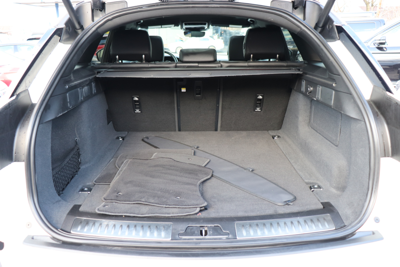 Land Rover Range Rover Velar P250 Dynamic SE 2025